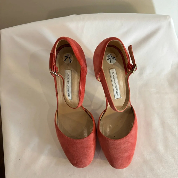 DIANE VON FURSTENBERG Sz 7.5B Suede Block Heel Platform Sandals Shoes Suede - Picture 3 of 10
